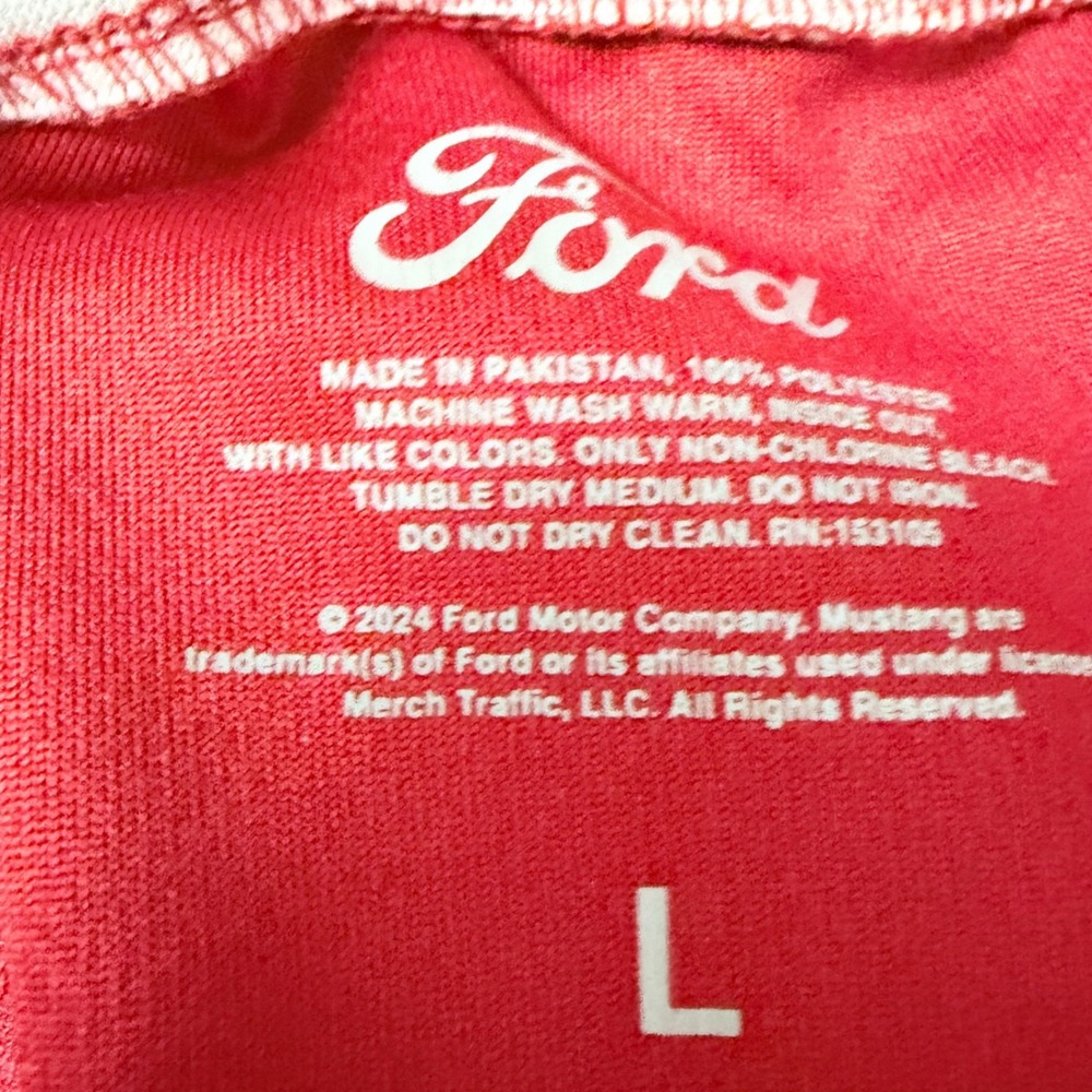 Ford Mustang Jersey  Large Red Racing Graphic Mesh V-Neck Short Sleeve Sporty - Picture 6 of 6